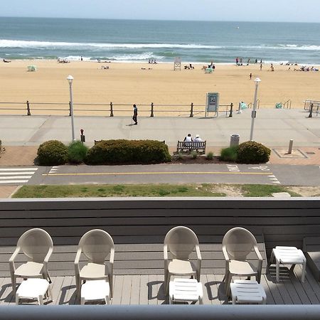 Ocean'S 24 Motell Virginia Beach Exteriör bild