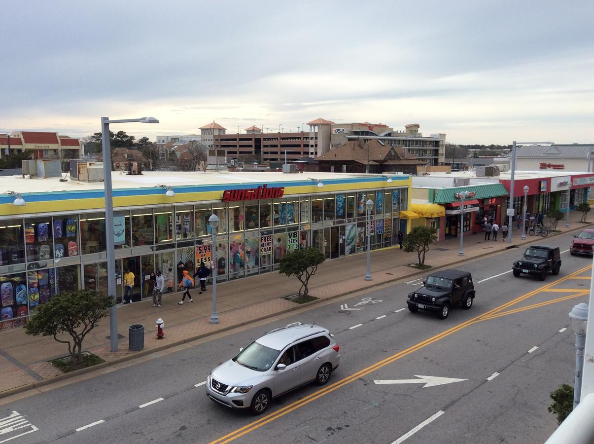Ocean'S 24 Motell Virginia Beach Exteriör bild